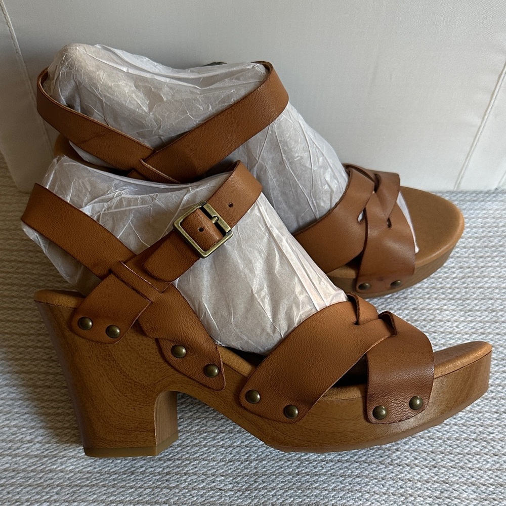 Korks Brown Strappy Women's Heeled Sandals